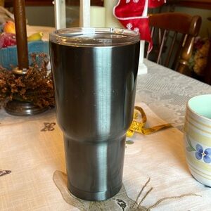 Stainless water container